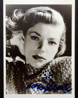 Lauren Bacall, Autografo Originale - LOA