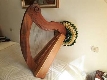 Arpa Celtica irlandese harp 26 corde Metalliche