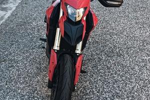 Hypermotard 939 2016