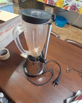 blender marca la Felsinea