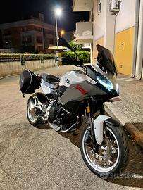 Bmw F 900 XR
