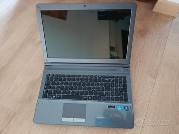 PC Samsung 15,6"