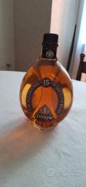 DIMPLE fine old original 15Yrs  Scotch whisky