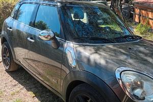 mini Countryman Cooper d
