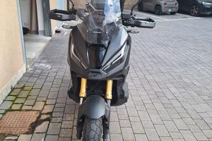 xadv 750