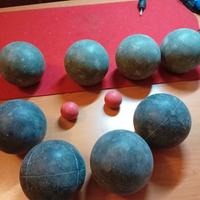 8 boccie e 2 pallini