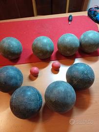 8 boccie e 2 pallini