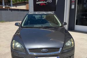 Ford Focus C-Max 1.6 TDCi (90CV) Coupé