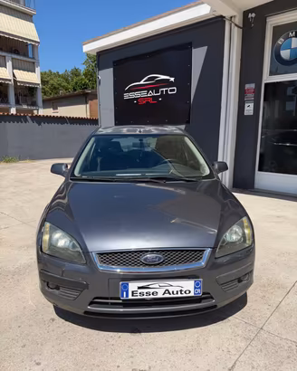 Ford Focus C-Max 1.6 TDCi (90CV) Coupé
