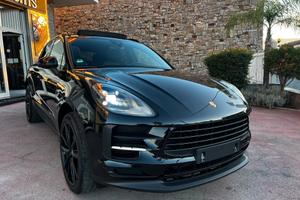 Porsche Macan 2.0 245- TETTO-PASM-TOTAL BLACK-FULL