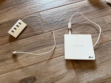 Accessori imac  HUB usb e lettore dvd cd