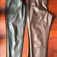 Pantaloni finta pelle