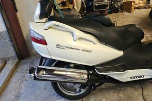 Suzuki Burgman 650 - 2011