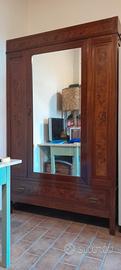 Armadio in legno primi del '900, 