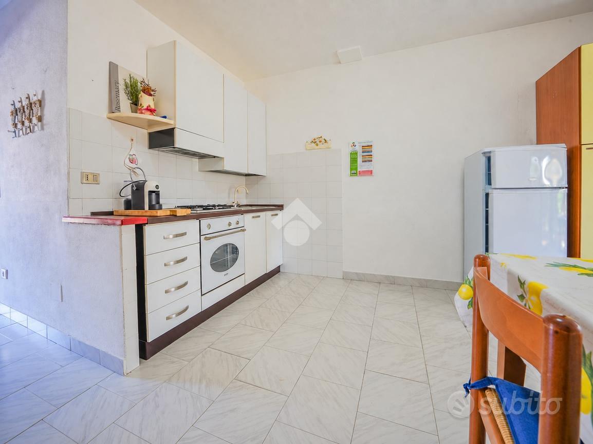 Casa – San Teodoro, Case Peschiera-Lu Fraili - Altro
