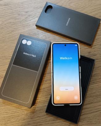 Samsung Galaxy Z Flip8 da 512GB come nuovo