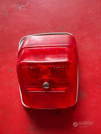 Fanalino posteriore vespa 50