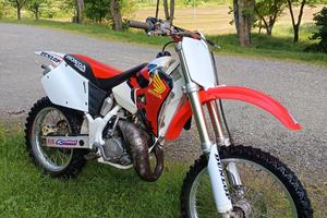 Cr 125
