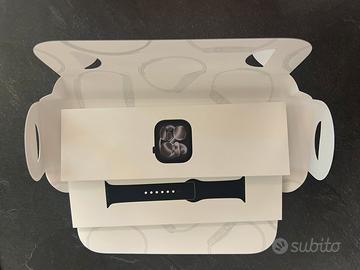 ⌚✨ Apple Watch Series 11 Jet Black – NUOVO!