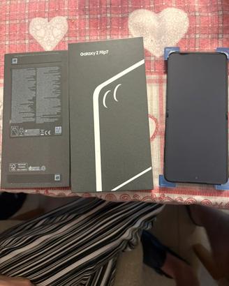 Galaxy Z Flip7