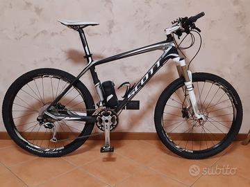 Scott Scale 30 in carbonio 