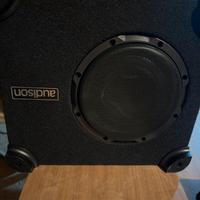 Subwoofer e amplificatore