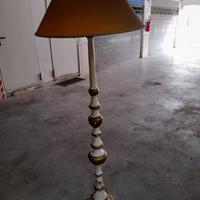 Lampada da terra