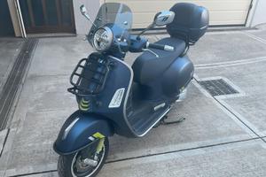 Vespa GTS 300 SuperTech 2023 – Full optional