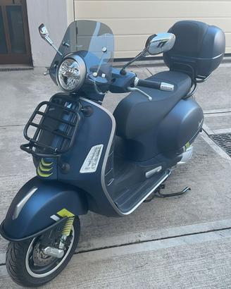 Vespa GTS 300 SuperTech 2023 – Full optional
