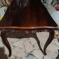 Tavolino da salotto anni 40 in legno intagliato