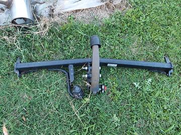 gancio traino a scomparsa  westfalia  peugeot 3008