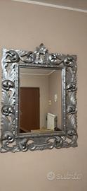 Specchio in legno