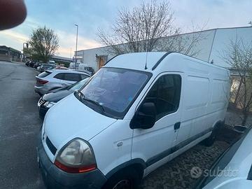 Renault master