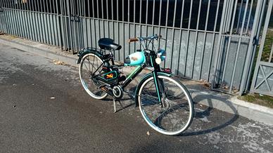Bici bianchi a motore