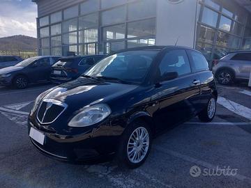 Lancia Ypsilon 1.3 MJT 75 CV