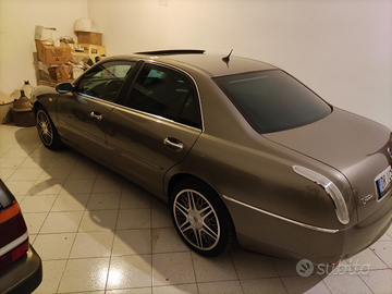 Lancia thesis