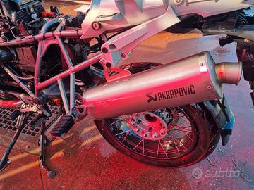 bmw r1200gs akrapovic