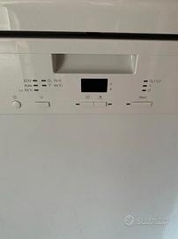 Lavastoviglie libera installazione Miele