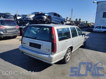 VOLVO V70 1 875, 876 2.5 TDI 140CV -Ricambi