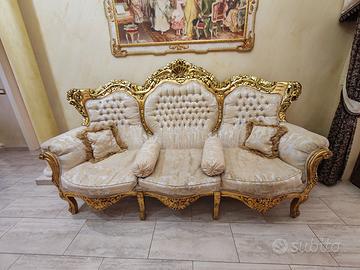 Divano e poltrona barocco