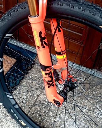 Forcella Fox Kashima Boost Factory leggi bene