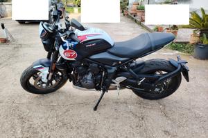Trident Triumph 660 Tribute