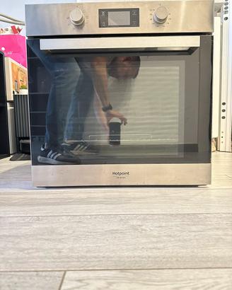 Forno Hotpoint Ariston da incasso