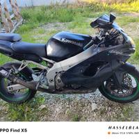 Kawasaki Ninja ZX-9 - 2002