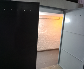 Magazzino locale commerciale box moto