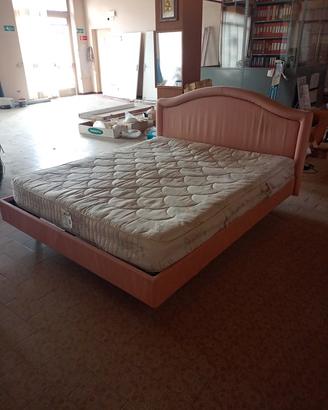 LETTO IMBOTTITO CON MATERASSO 