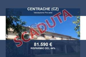 Immobile in asta di 413 m² con più di 5 locali a C