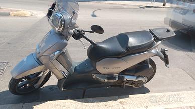 scarabeo 400