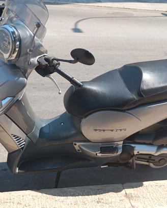 scarabeo 400