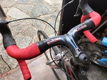 manubrio integrato Deda Elementi Alanera